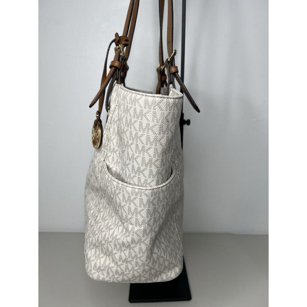 Michael Kors Jet Set Travel Logo Tote White Brown - Picture 2 of 16